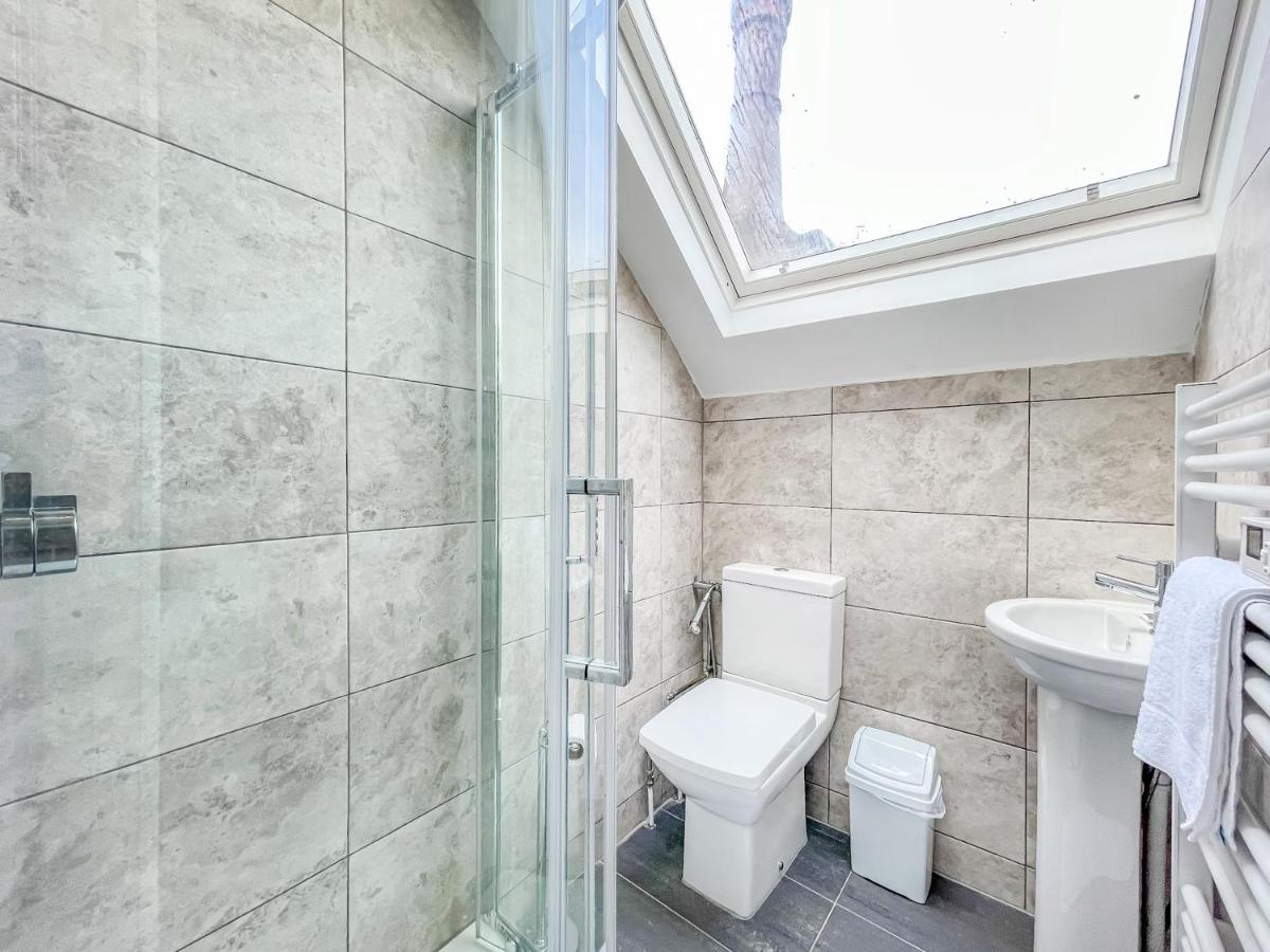*Rd9Bc* For Your Most Relaxed & Cosy Stay + Free Parking + Free Fast Wifi * Leeds  Kültér fotó